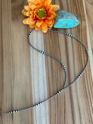 18" Navajo Style Pearl Y-Tassel