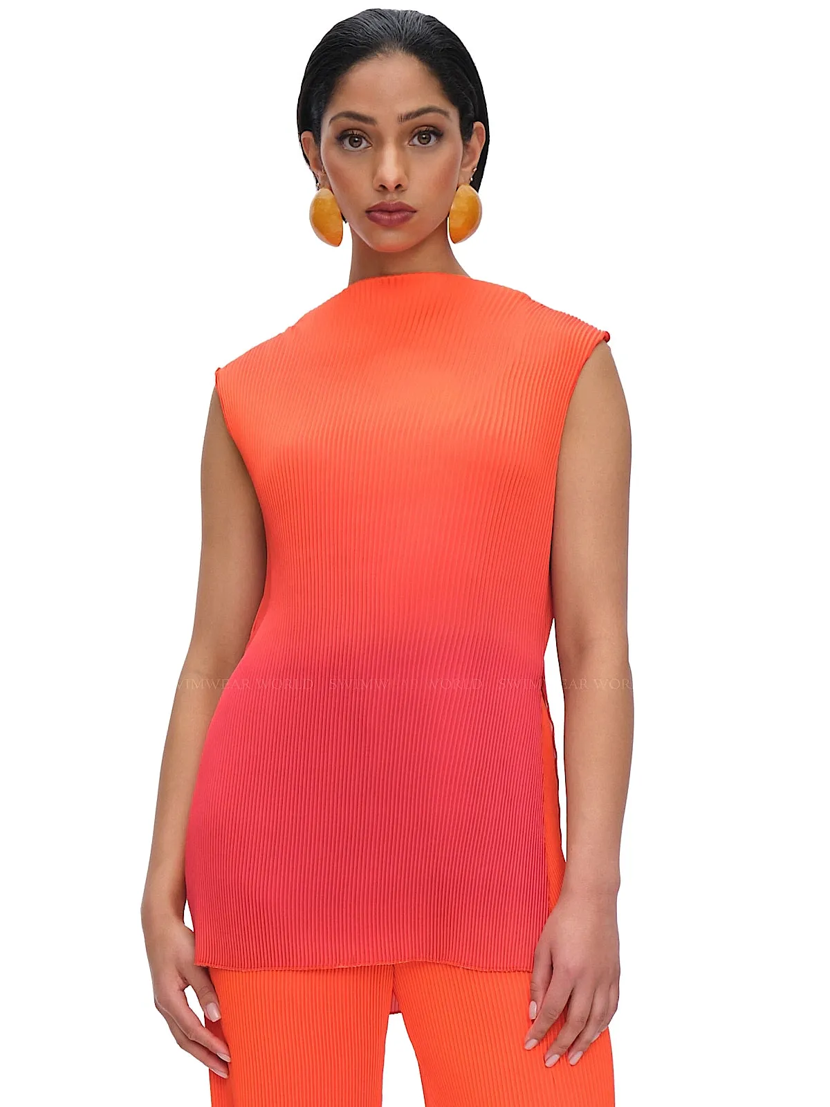 Atti Pleated Top ::RET