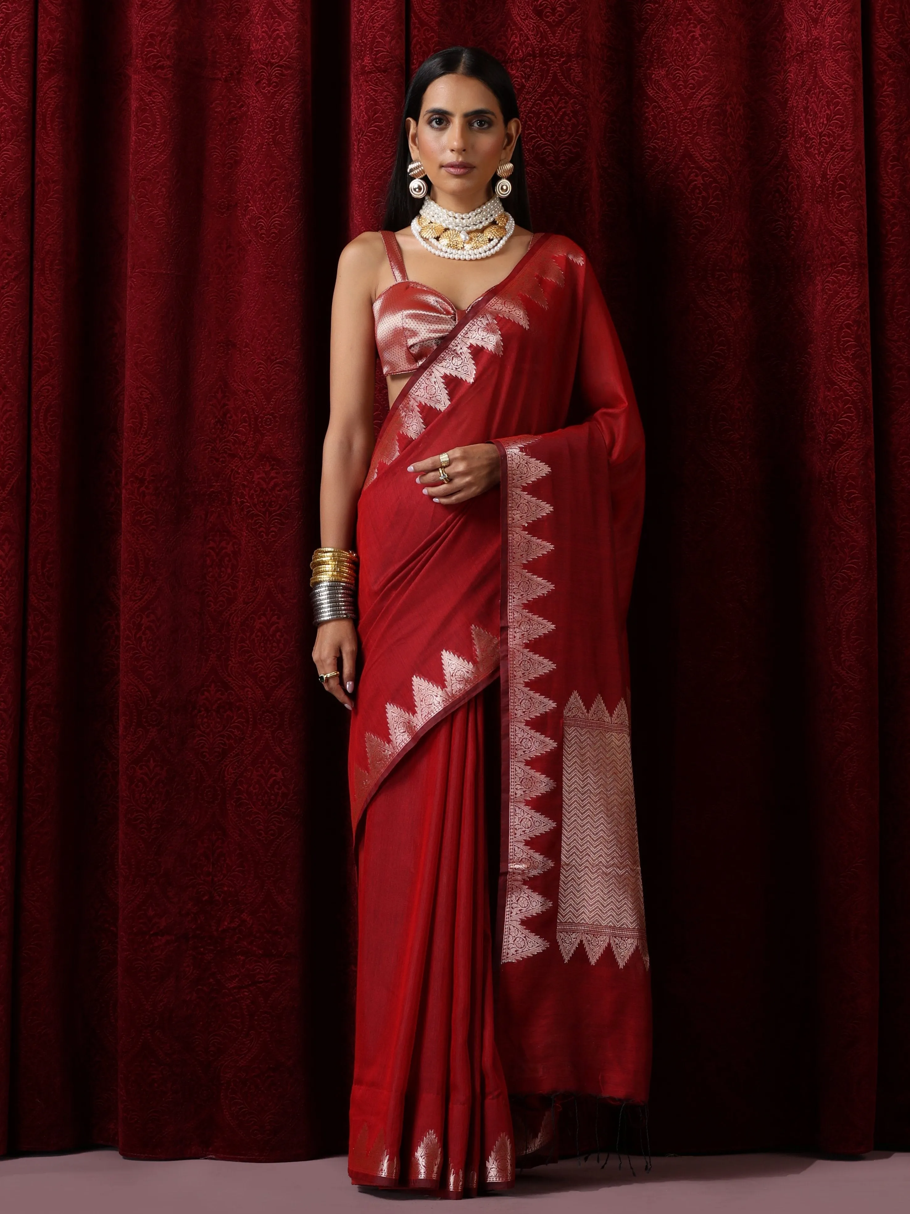 Banaras Red Temple Mul Mul Cotton Silk Saree with Blouse Fabric
