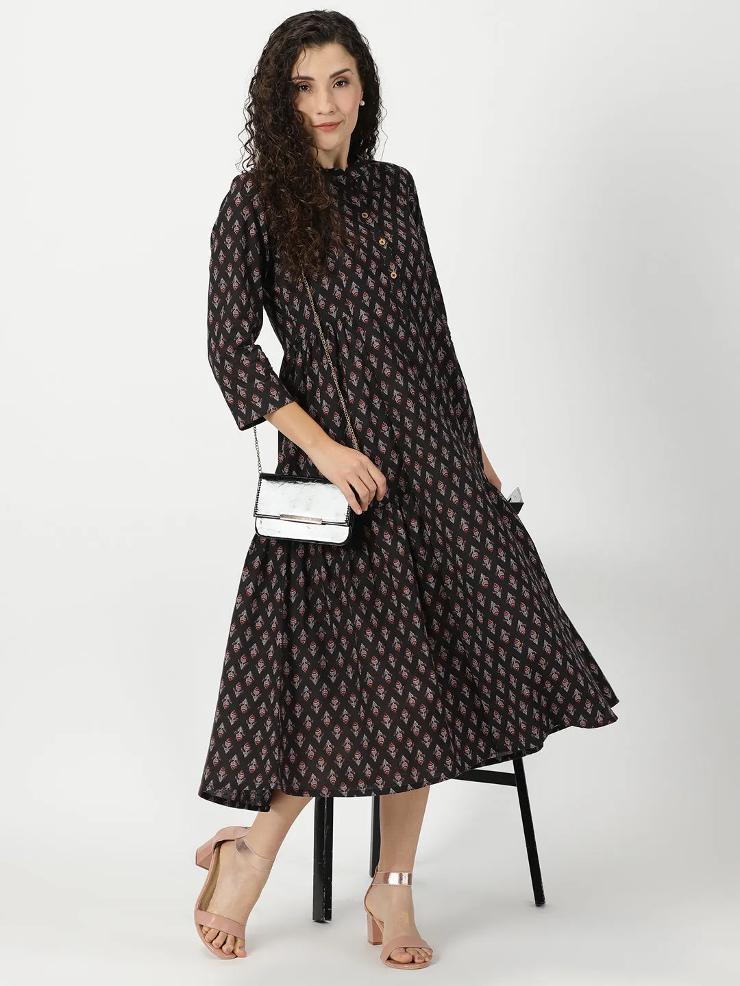 Black Ethnic Motifs Print Gathered Midi Dress