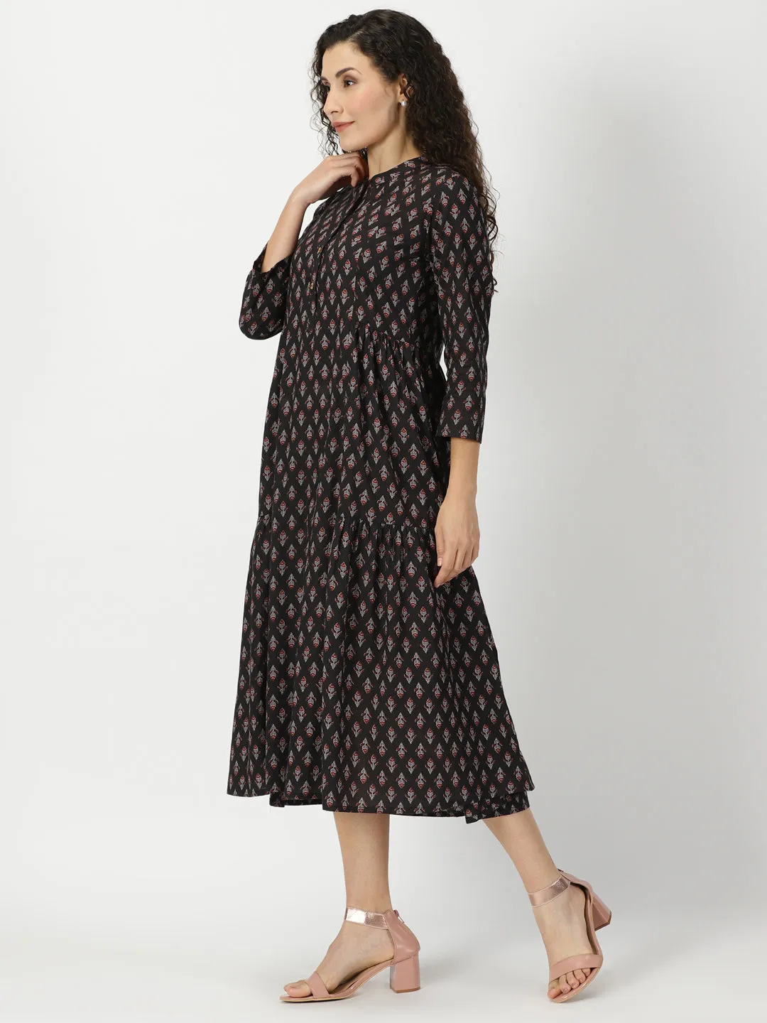 Black Ethnic Motifs Print Gathered Midi Dress