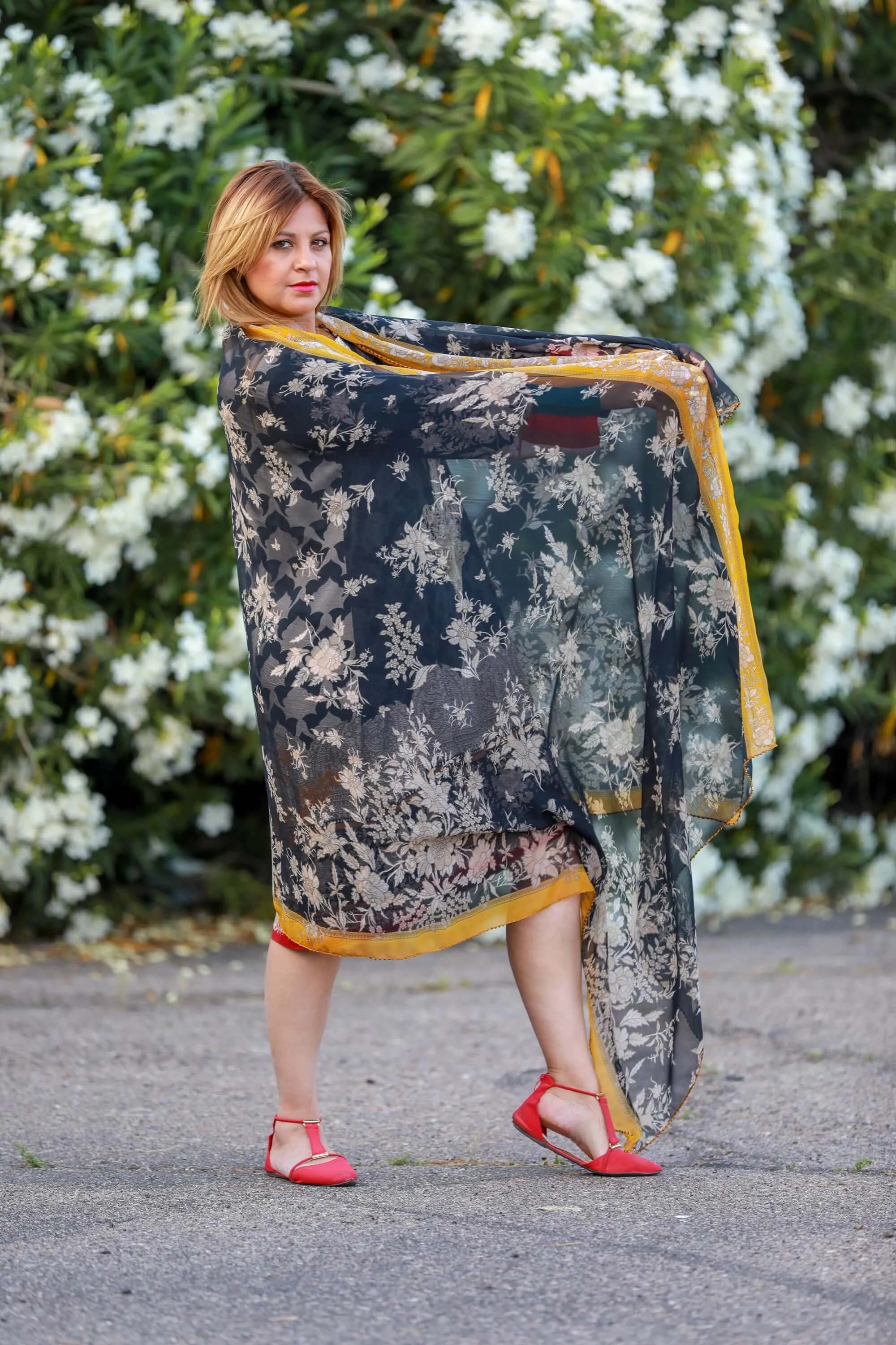 Black Muzlin Sana Safinaz Designer Suit