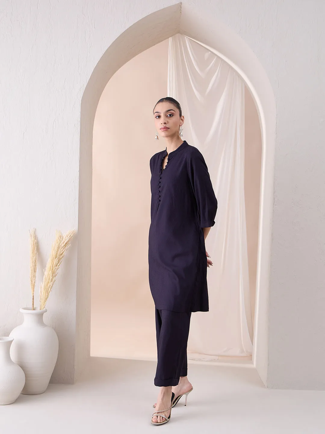Black Roll-Up Sleeves Tunic With Roll-Up Pant