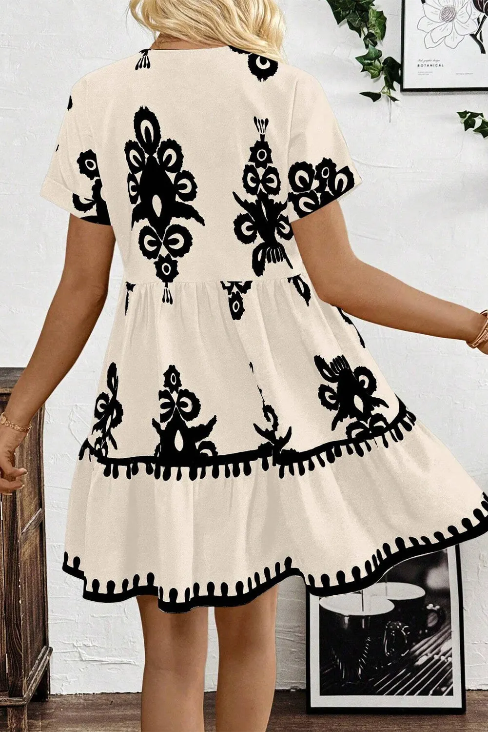 Black Vintage Print V Neck High Waist Short Sleeve Dress