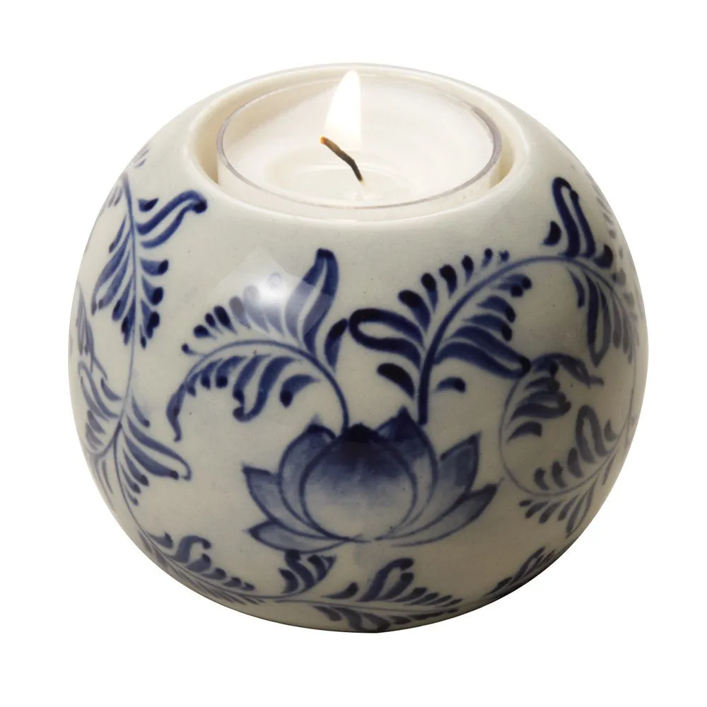 Blossoming Candleholder
