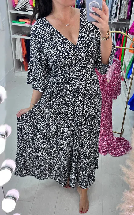 Bohemian Casual Print V-Neck Wrap Dress | Lightweight, Long Sleeve, Comfortable Fit for Summer