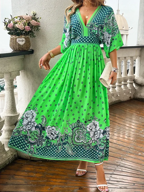 Bohemian Maxi Dress with Floral Paisley Print and V-Neck
