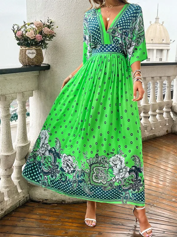 Bohemian Maxi Dress with Floral Paisley Print and V-Neck