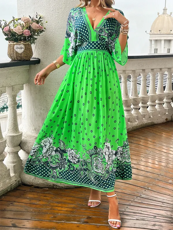 Bohemian Maxi Dress with Floral Paisley Print and V-Neck