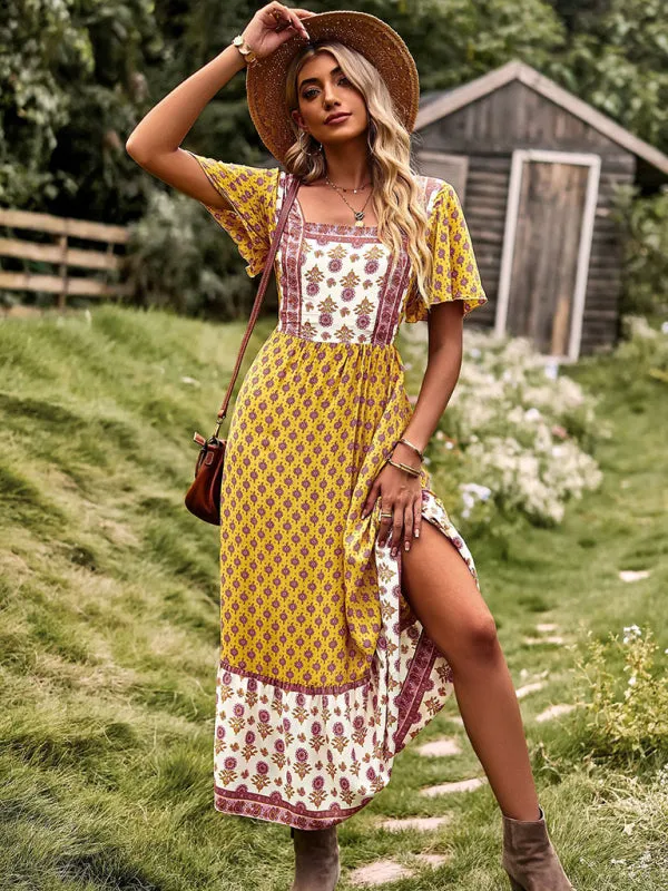 Bohemian Midi Dress with Floral Print and Square Neckline