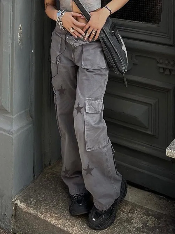 Boyfriend Cargo Jeans mit Sternenmotiv