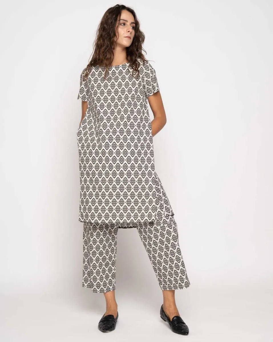 Contrast Babydoll Tile Dress