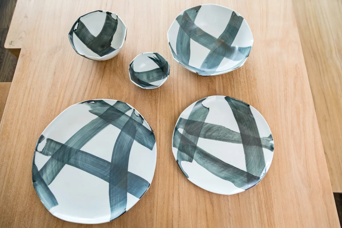 Criss Cross Salad Bowl