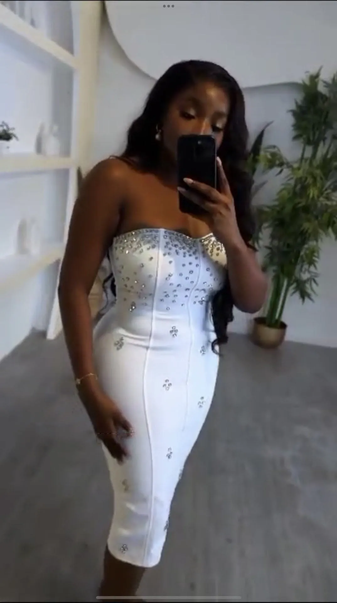 Dazzling Strapless Embellished Bodycon Dress with Diamond Detailing