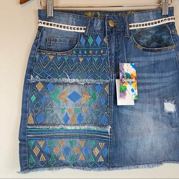 Desigual Segovia Exotic Jeans Embroidery Mini Denim Skirt Size 26 NWT
