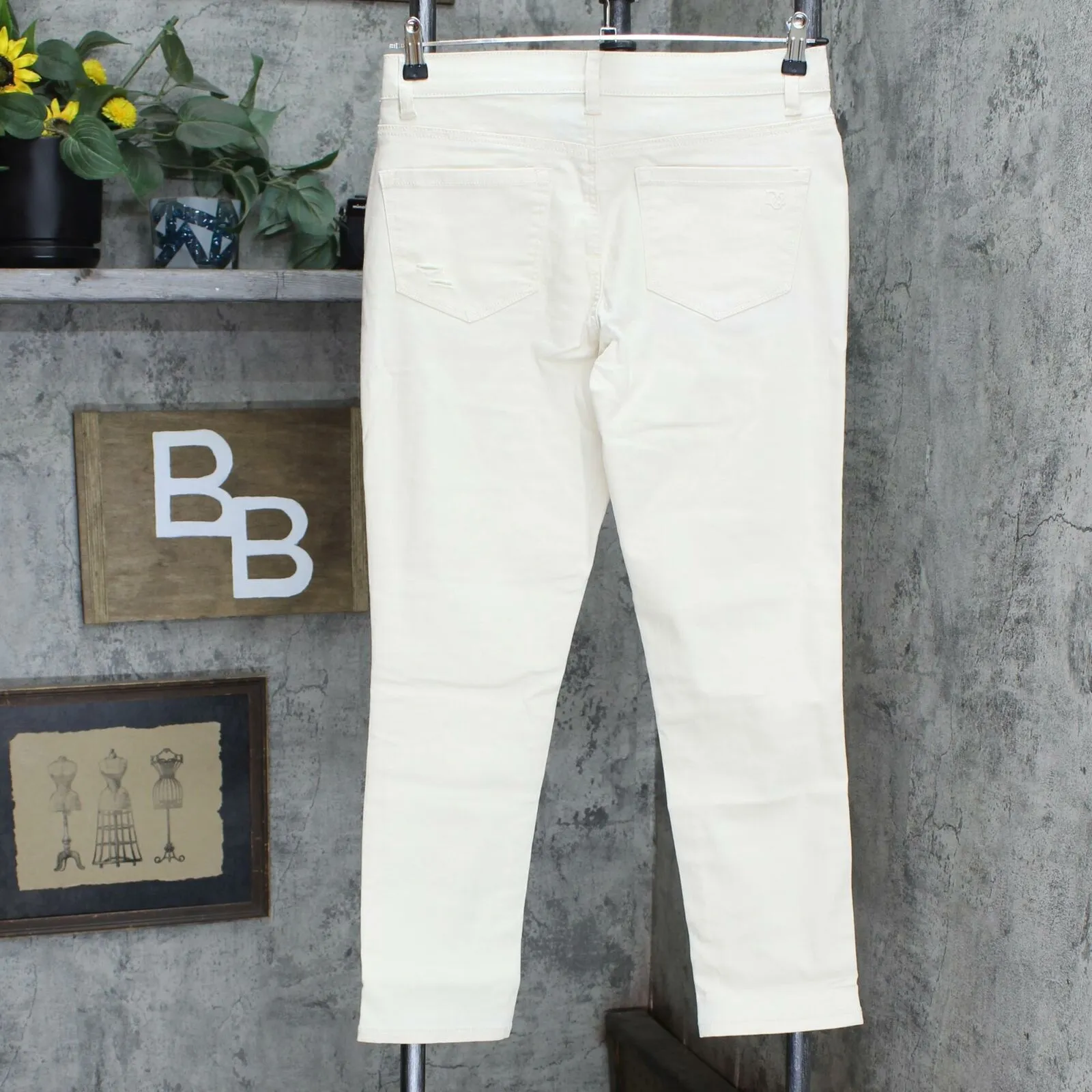 DG2 by Diane Gilman Petite Virtual Stretch Destructed Skinny Jeans Cream 10P