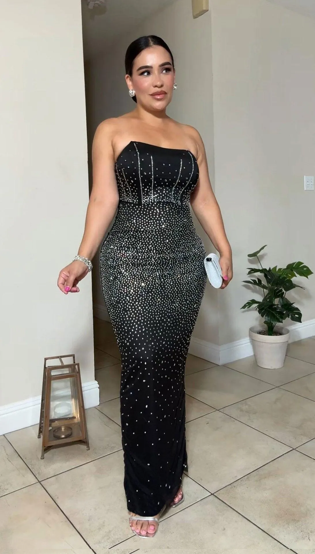 Elegant Strapless Beaded Slim-Fit Gown with Back Slit for Evening Glamour