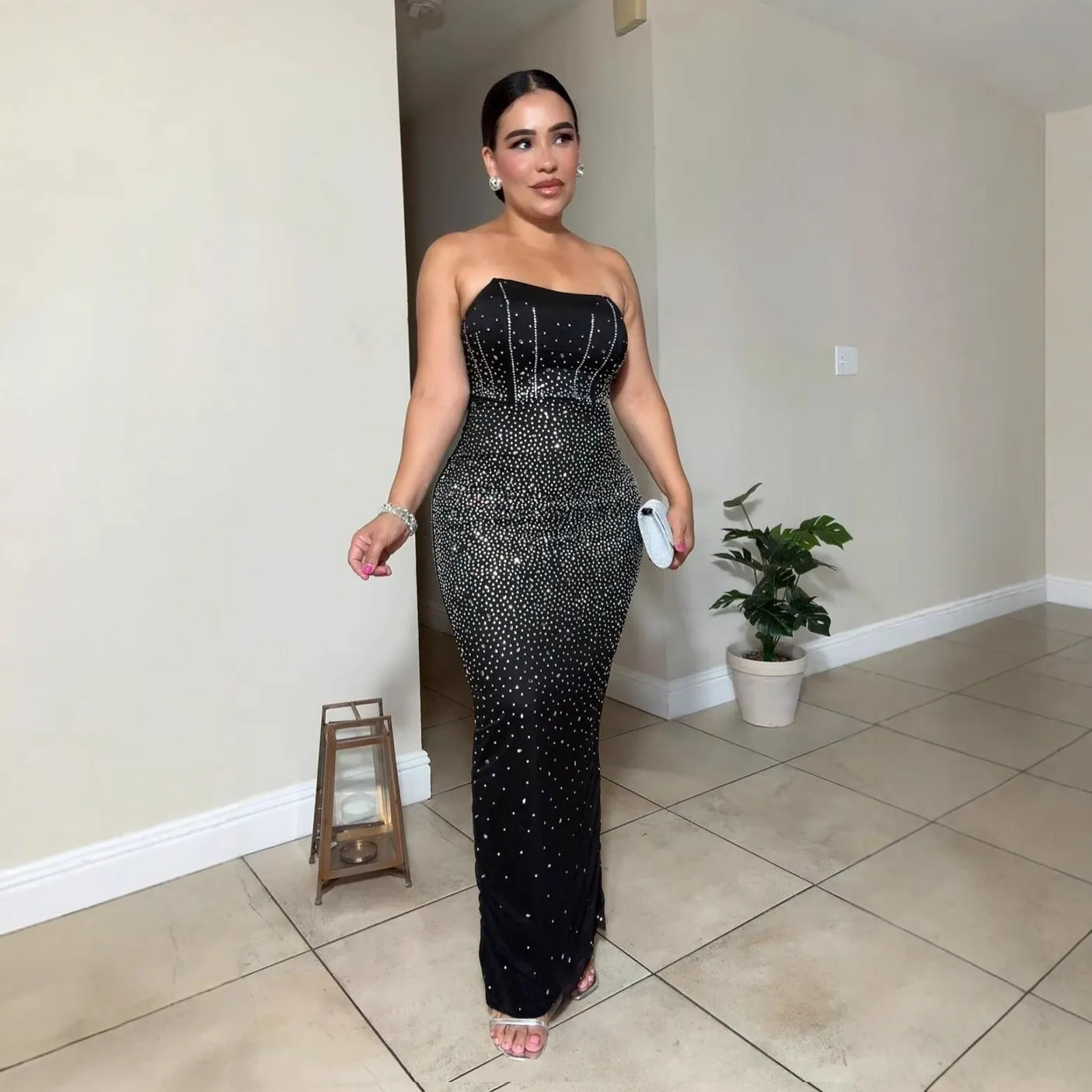 Elegant Strapless Beaded Slim-Fit Gown with Back Slit for Evening Glamour
