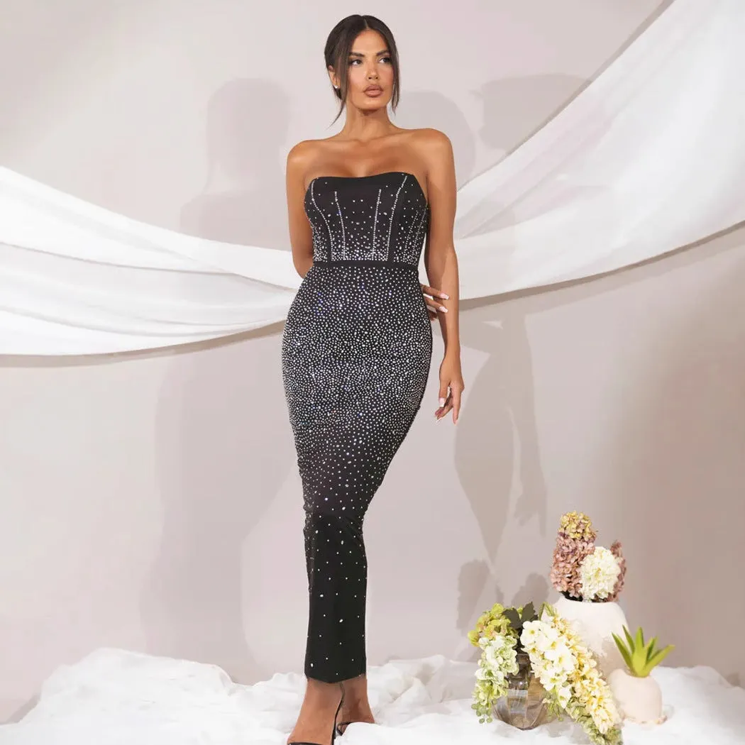 Elegant Strapless Beaded Slim-Fit Gown with Back Slit for Evening Glamour