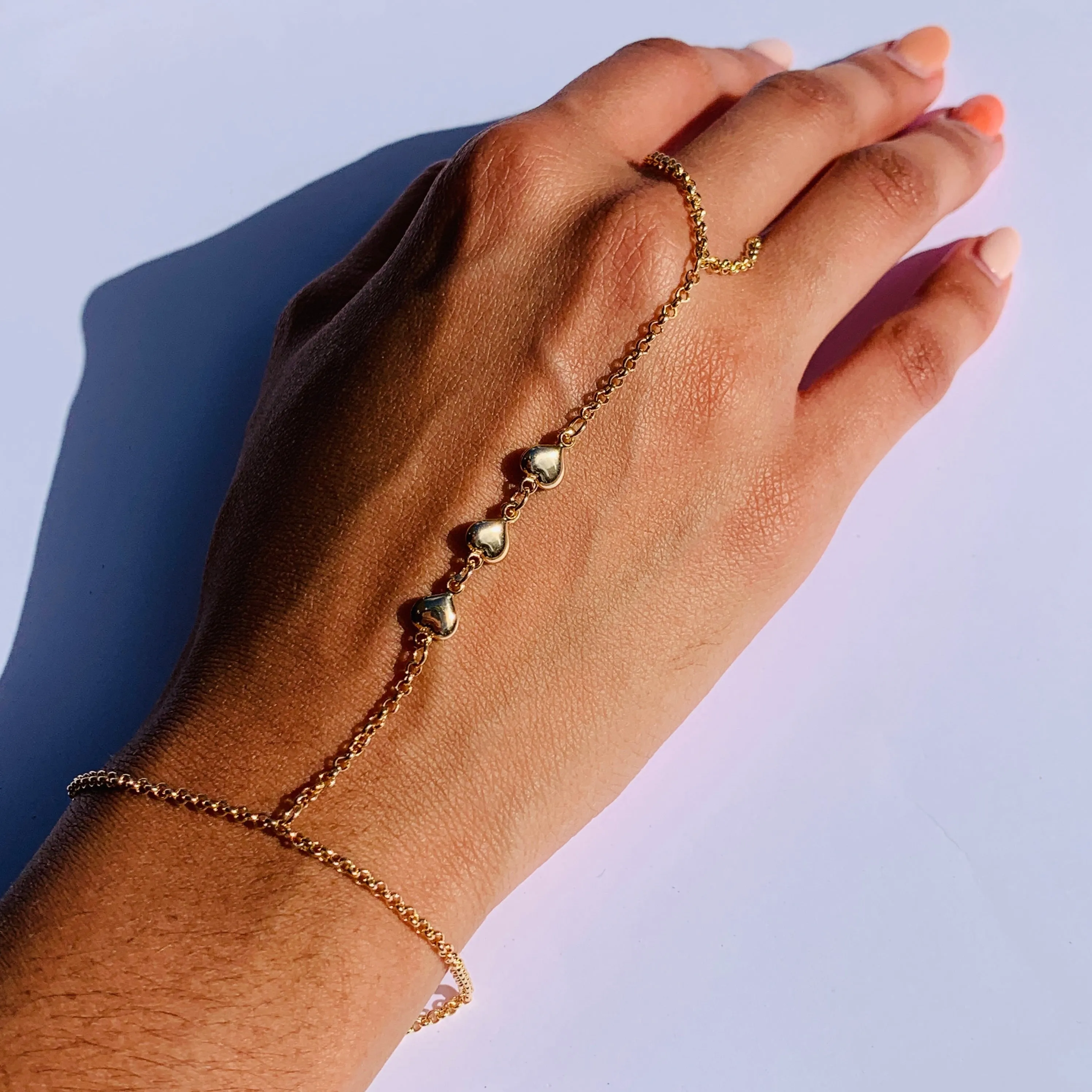 Everly Heart Hand Chain