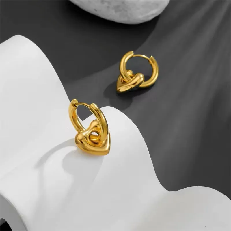 Exquisite Minimalist Romantic Heart Love Hoop Earrings