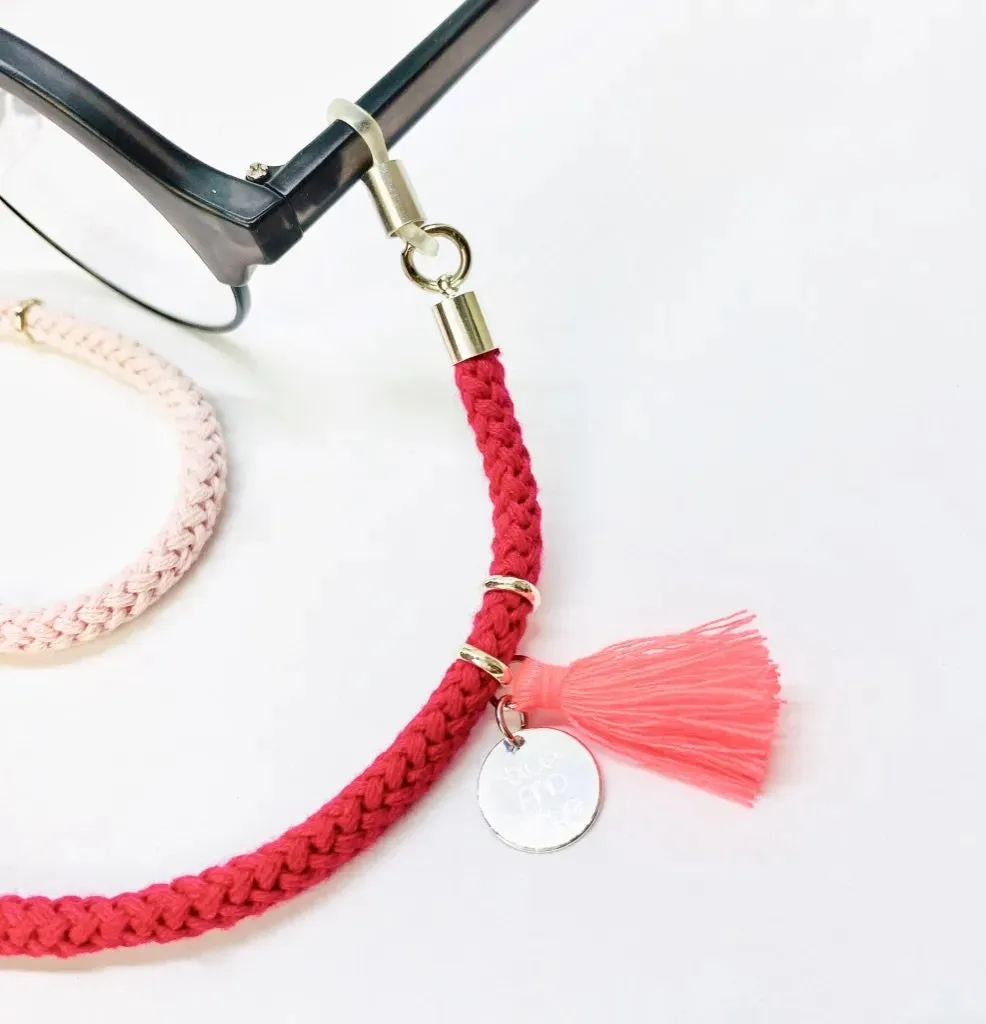 Eyewear String 008
