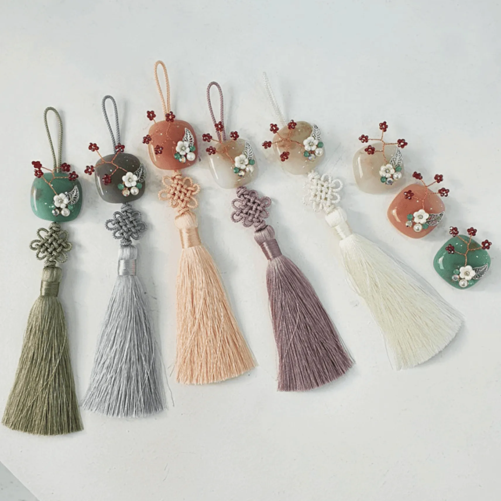 Floral Branch Stone Tassel Norigae