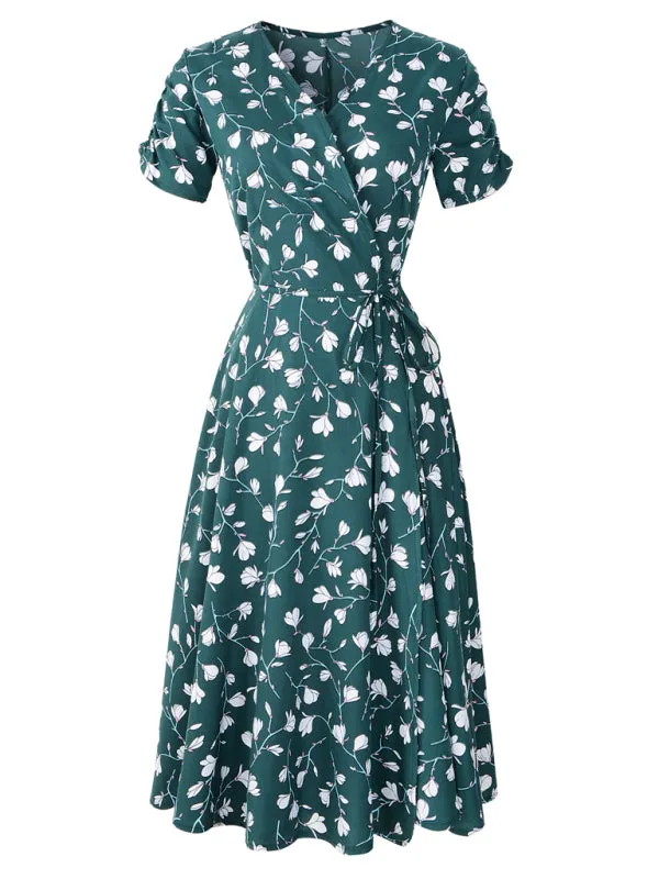 Floral Print Wrap-Style Midi Dress with V-Neck and Short Sleeves