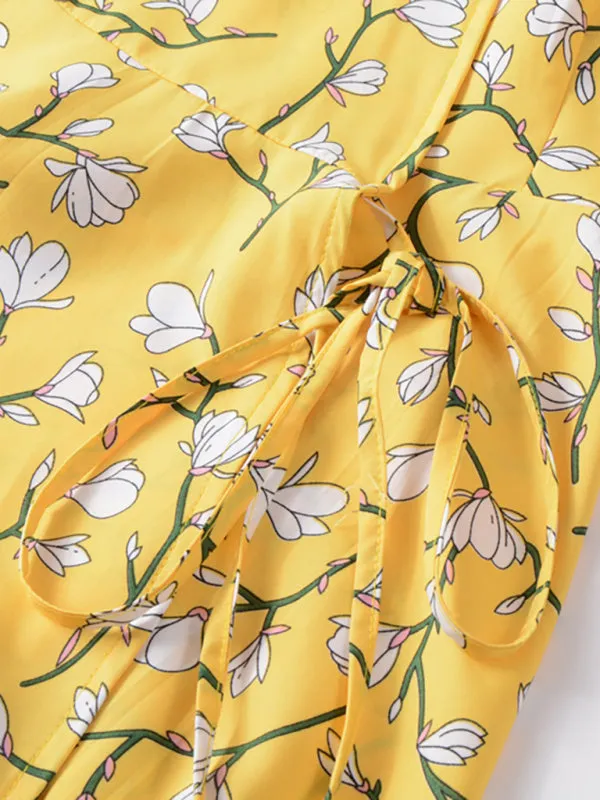 Floral Print Wrap-Style Midi Dress with V-Neck and Short Sleeves