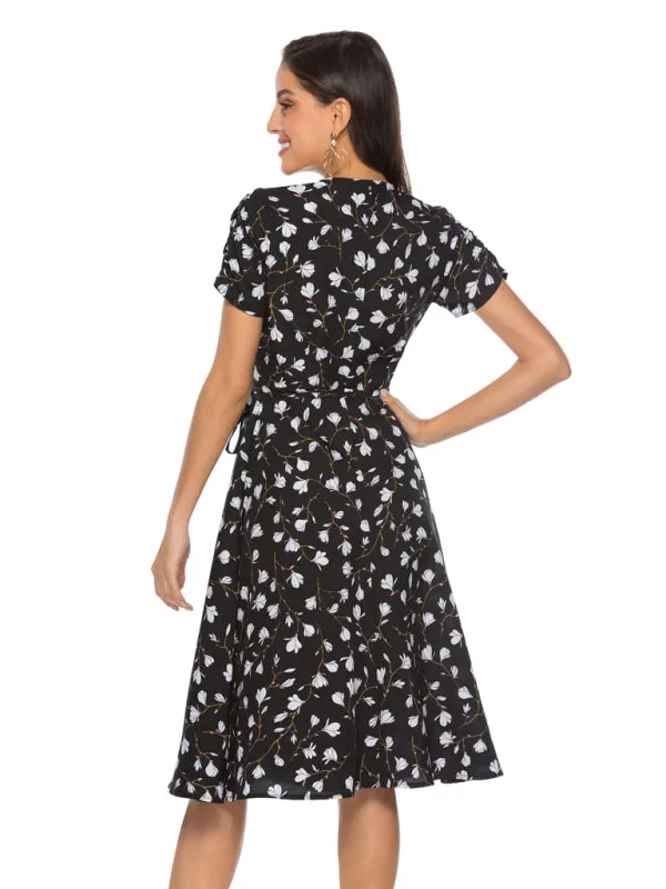 Floral Print Wrap-Style Midi Dress with V-Neck and Short Sleeves