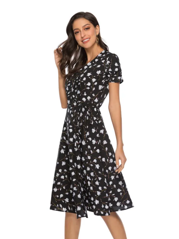 Floral Print Wrap-Style Midi Dress with V-Neck and Short Sleeves