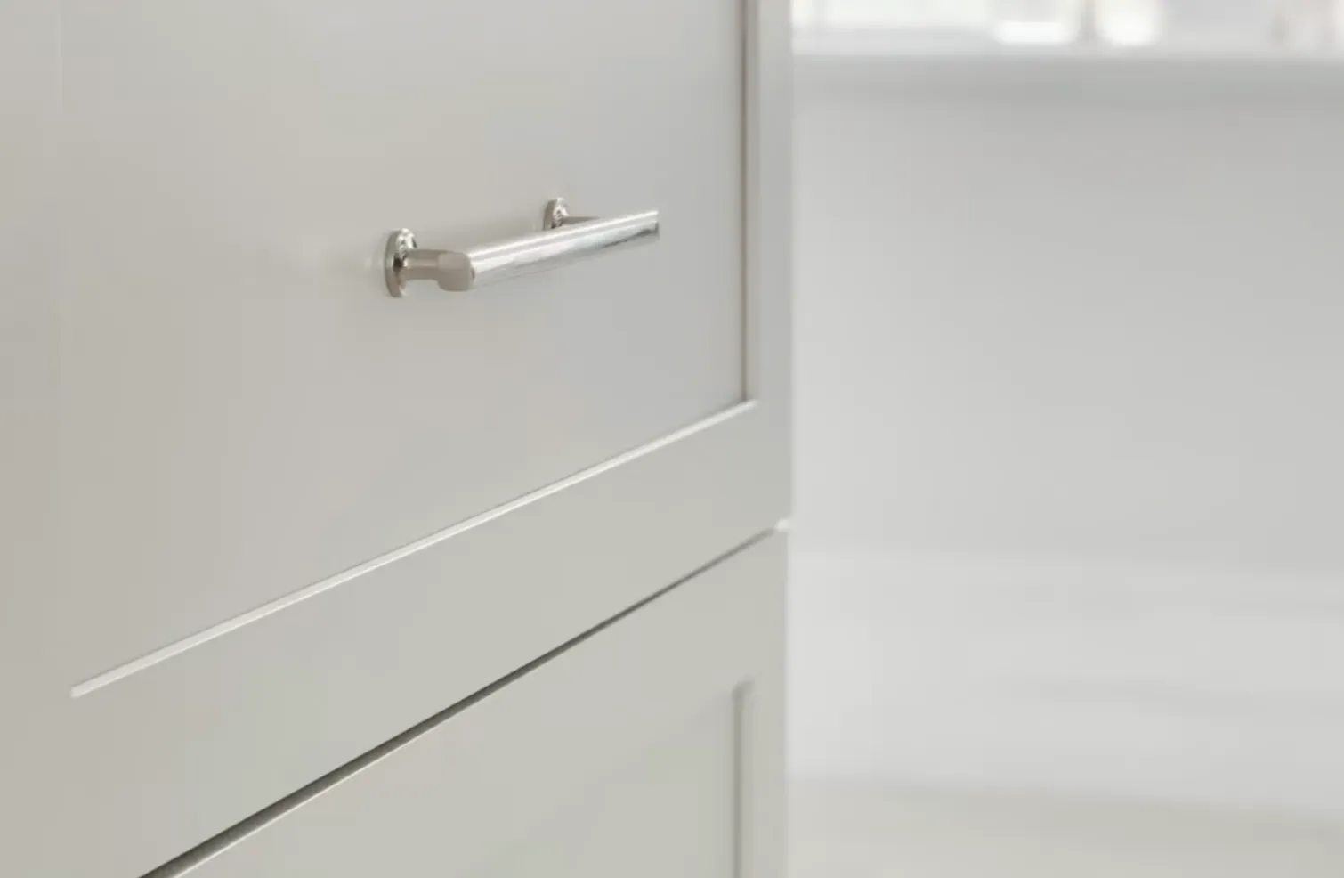 Freestone Pull Cabinet 4" C-C