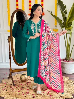FRILLFIT : Green Embroidered Kurta Set with Chevron Print Dupatta – Festive &amp; Everyday Ethnic Wear