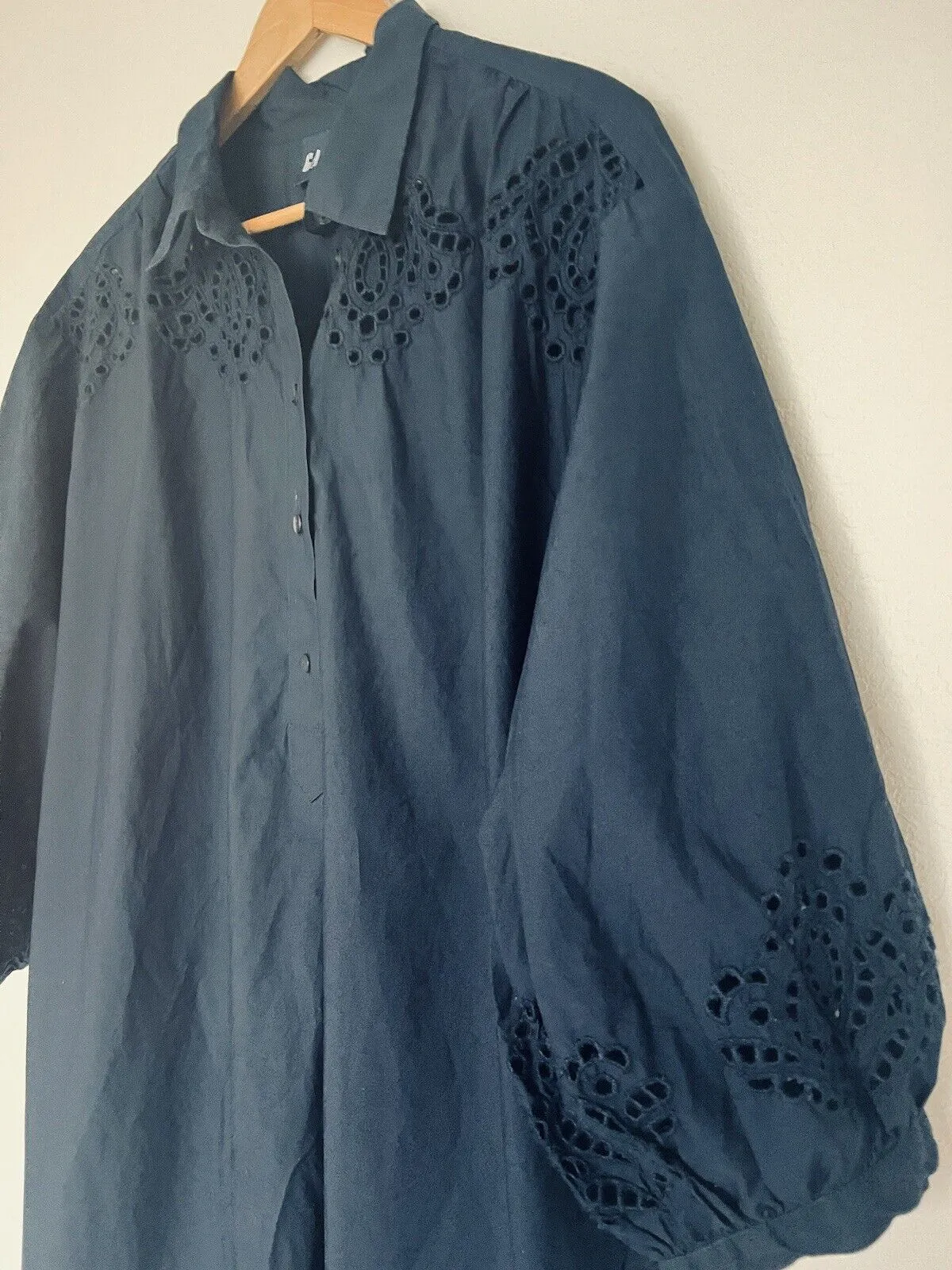 GAP Eyelet Shirt Dress Sz XL Navy Blue 100% Cotton Crochet Tie Pockets Boho