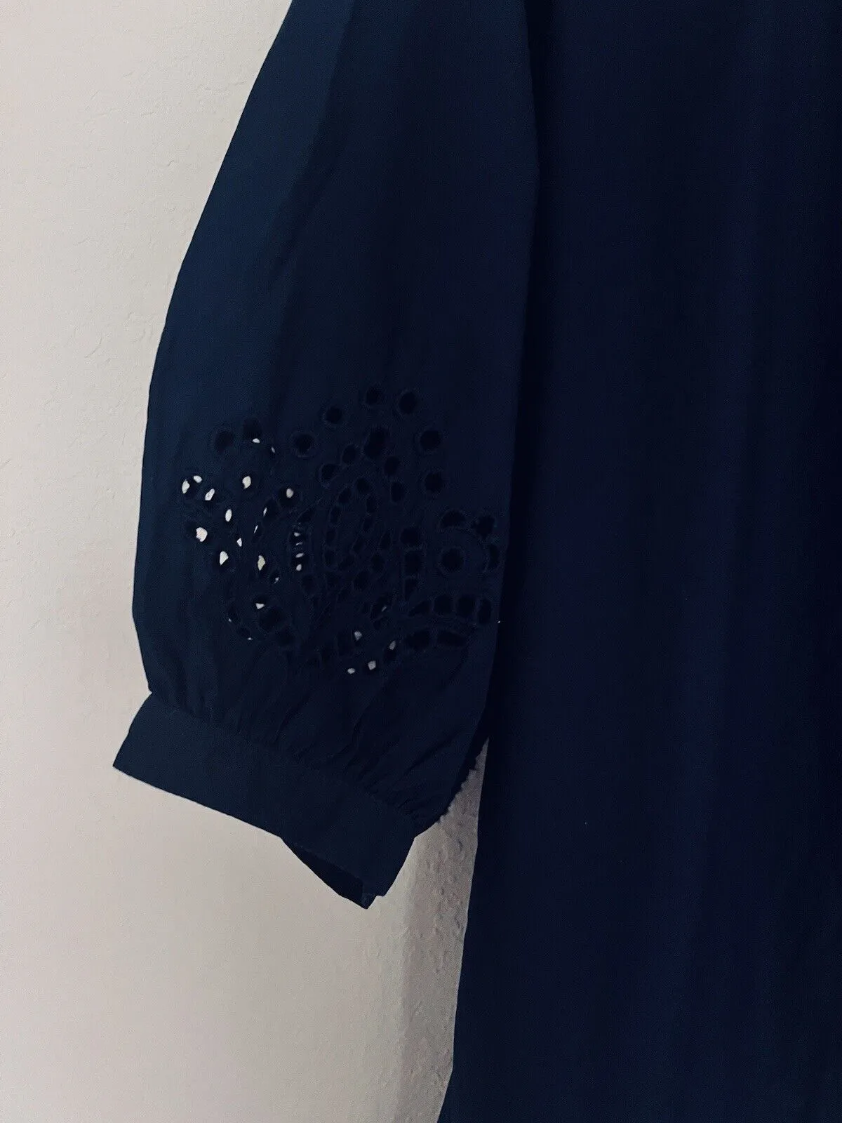 GAP Eyelet Shirt Dress Sz XL Navy Blue 100% Cotton Crochet Tie Pockets Boho