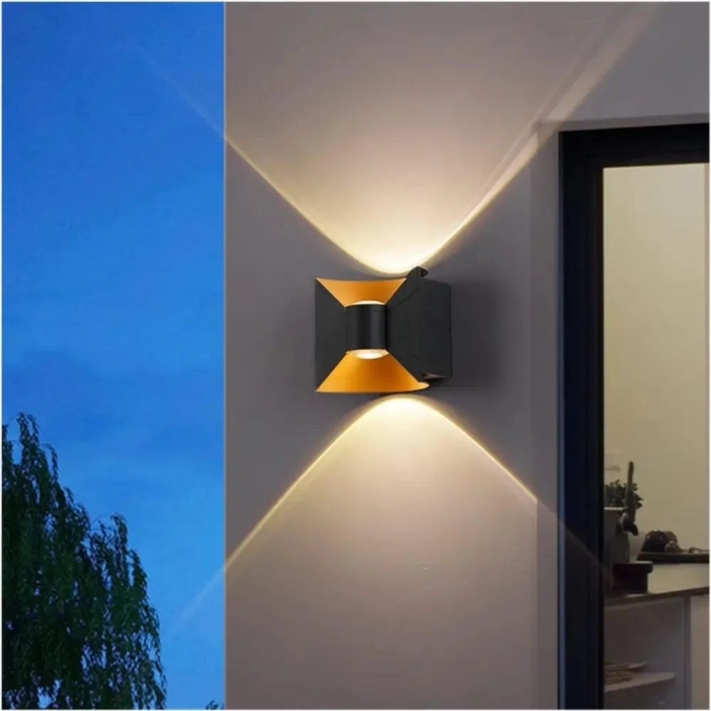 GeoGlow - Elegant Minimalist Wall Lamp