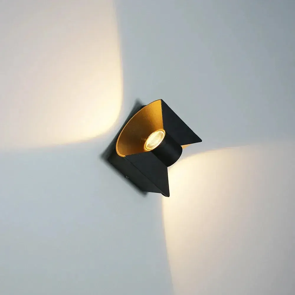 GeoGlow - Elegant Minimalist Wall Lamp
