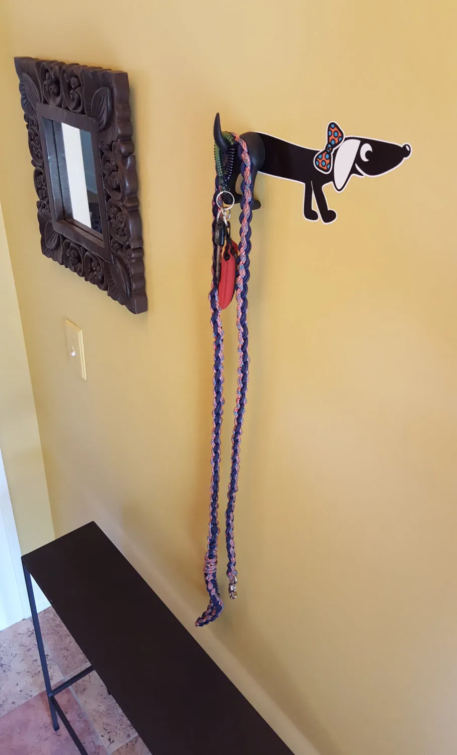 GREAT DOG Vinyl Wall Decal and Dog Tail Hook Set - Noodle