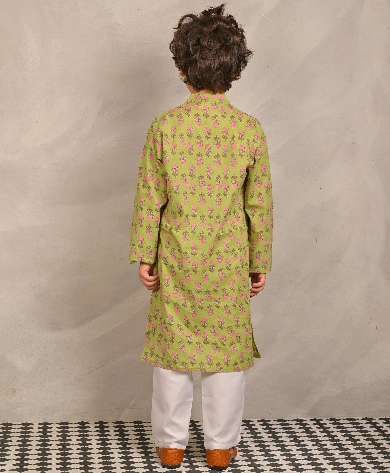 GREEN BLOCK PRINT PURE COTTON KURTA PYJAMA SET - GREEN/WHITE