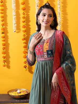 Green Chanderi Silk Suit Set with Floral Printed Dupatta and Solid Pant for women - Zola
