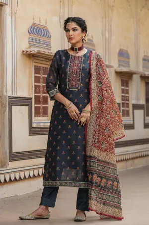 Grey Chanderi Silk Kantha Embroidered Kurta Pant Dupatta Set