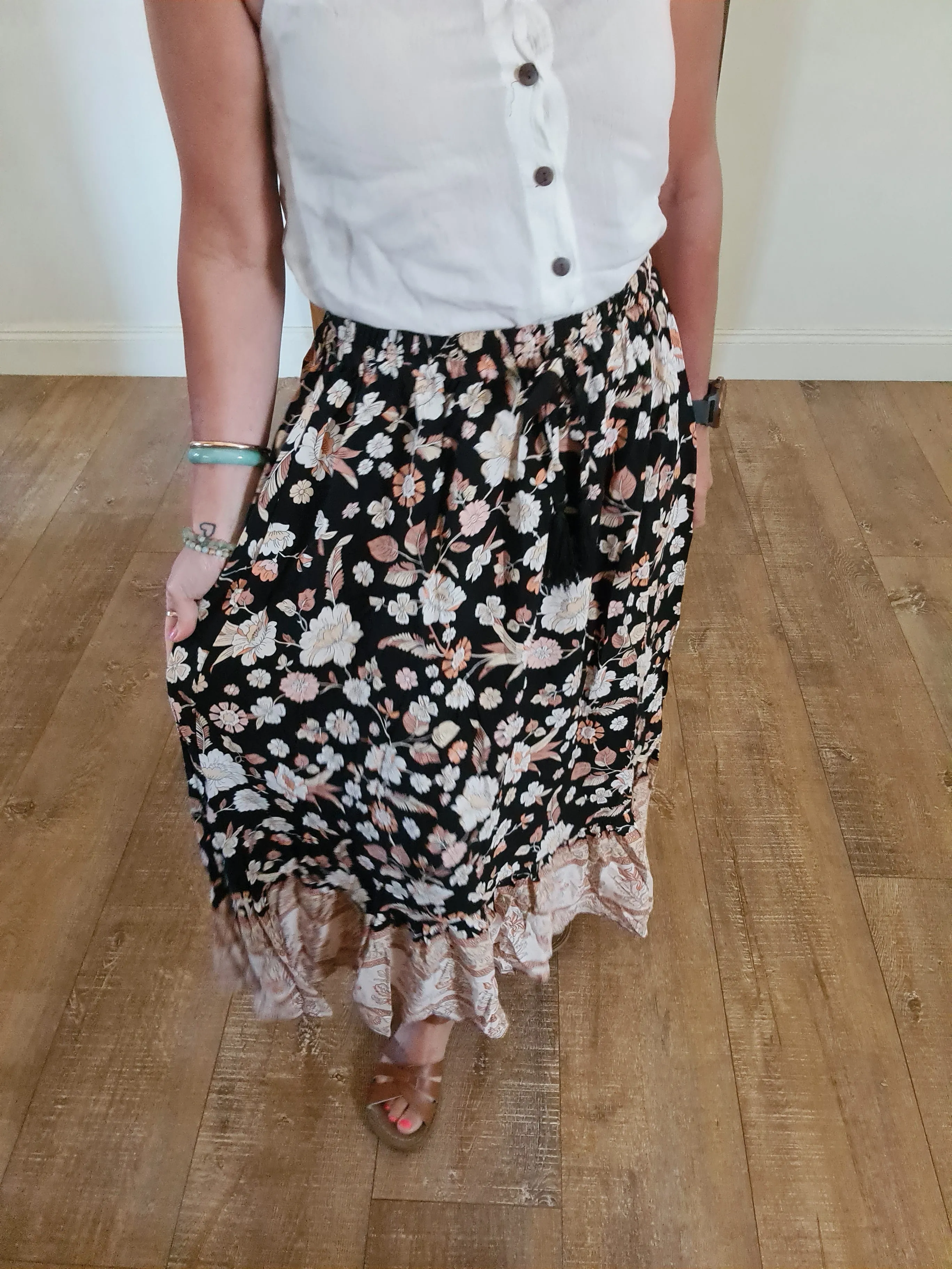 Gypsy Skirt Black Magic O/S