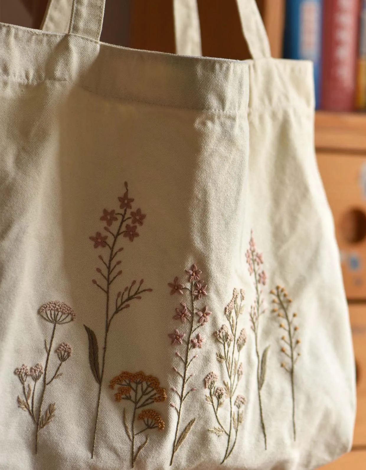 Handmade DIY Embroidery Flowers Bag (Including DIY materials)