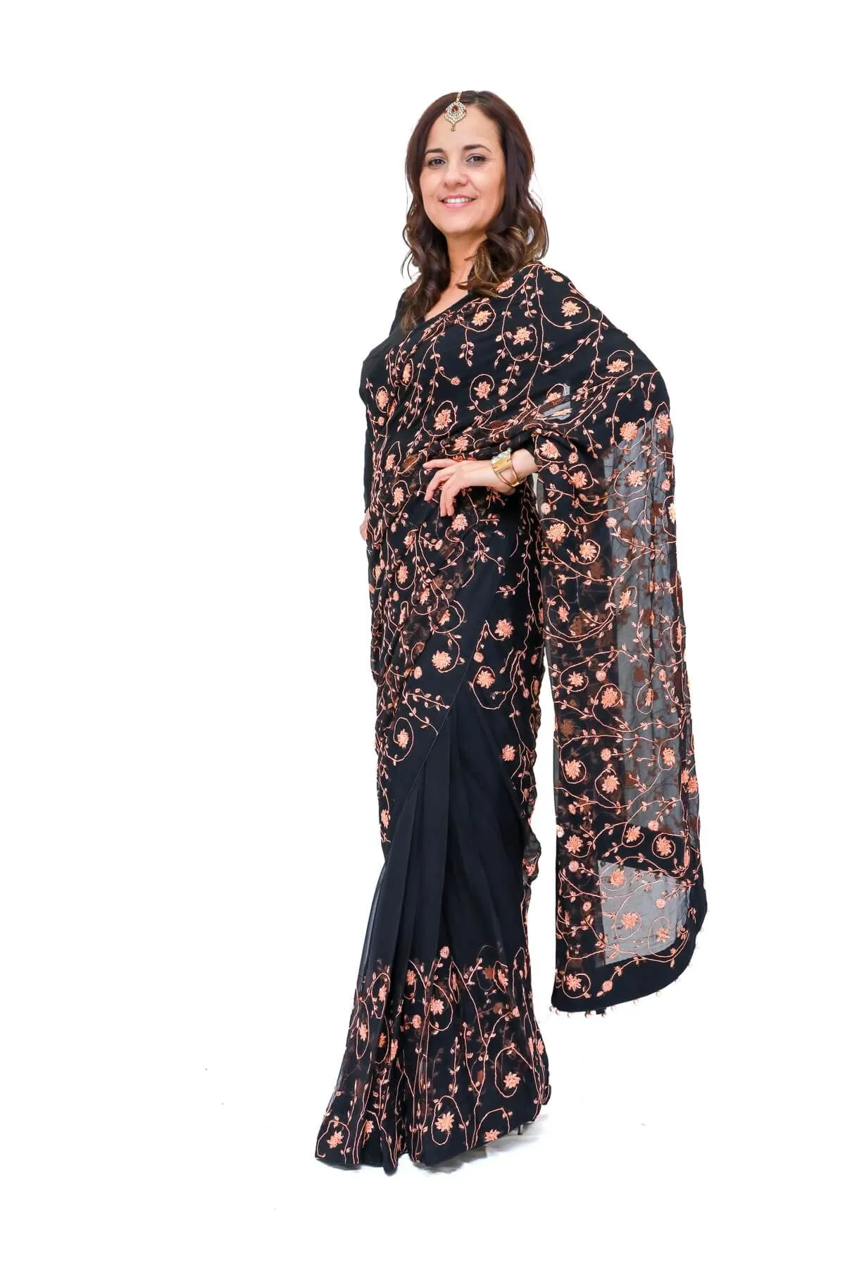 Handmade Embroidery Sari (Saree) Peach Roses