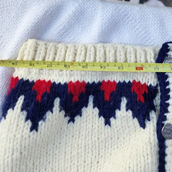 Handmade Icelandic style cardigan XL- 1X‎