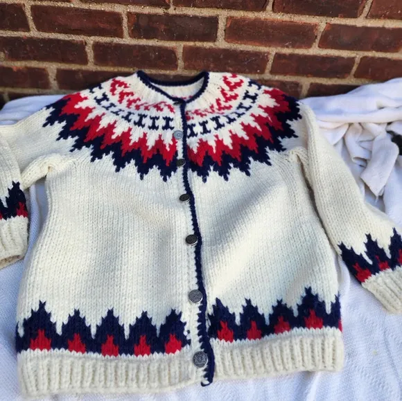 Handmade Icelandic style cardigan XL- 1X‎