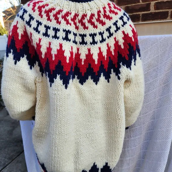 Handmade Icelandic style cardigan XL- 1X‎