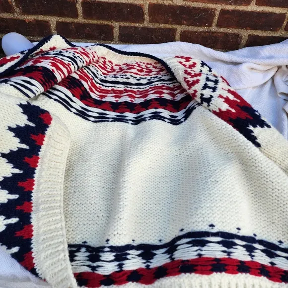 Handmade Icelandic style cardigan XL- 1X‎