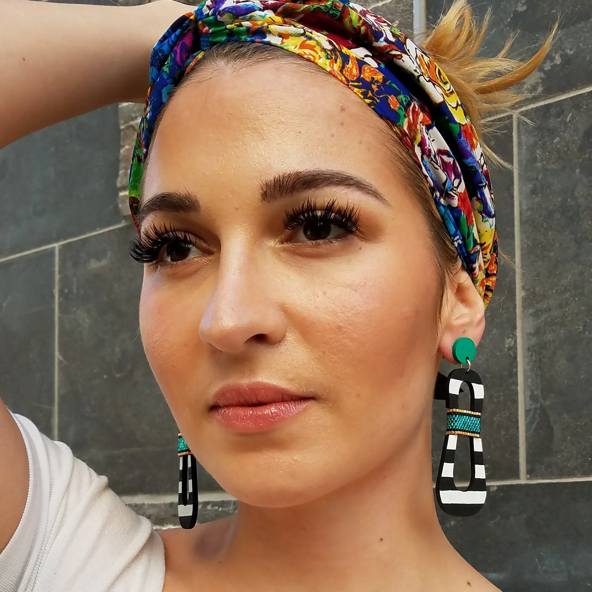 HOURGLASS EARRINGS | AQUA