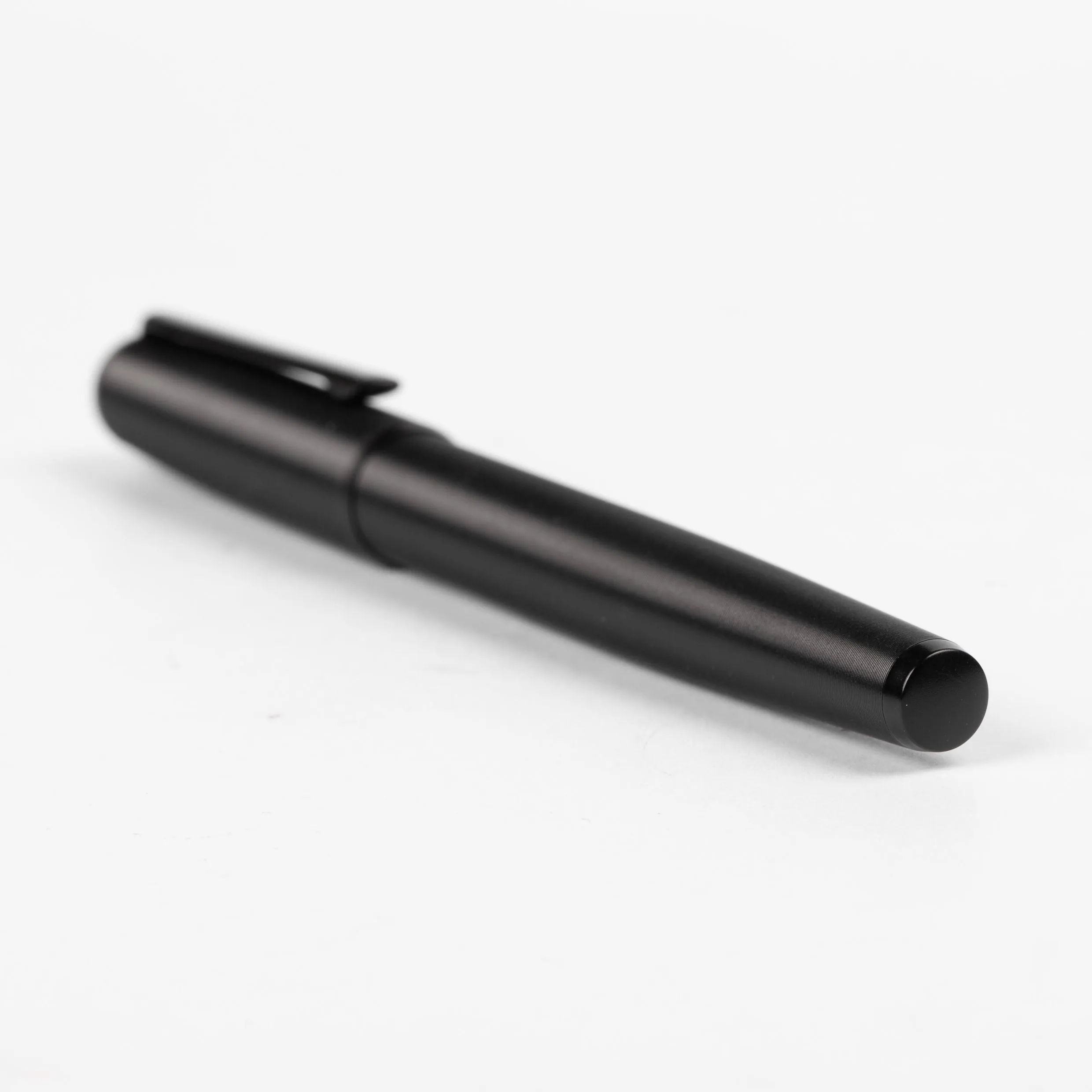 HUGO BOSS HSH2092A-Fountain pen Label Black